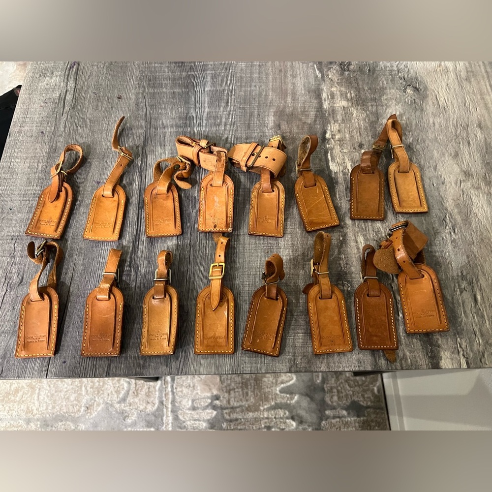 13 Small Louis Vuitton Luggage Tag & 3 Poignant sets
